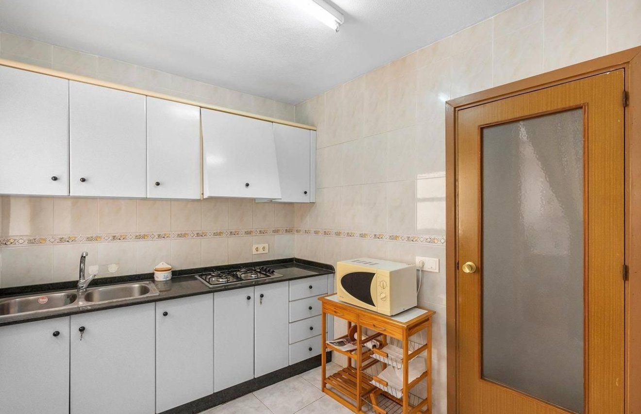 Resale - Apartamento - Torrevieja - torrevieja