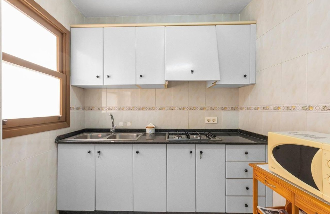 Resale - Apartamento - Torrevieja - torrevieja