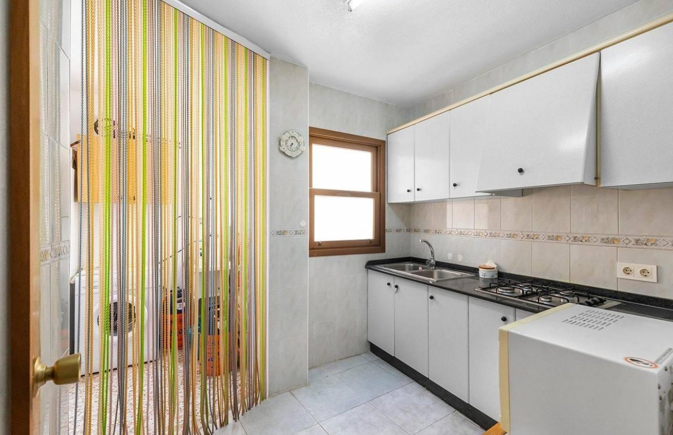 Resale - Apartamento - Torrevieja - torrevieja