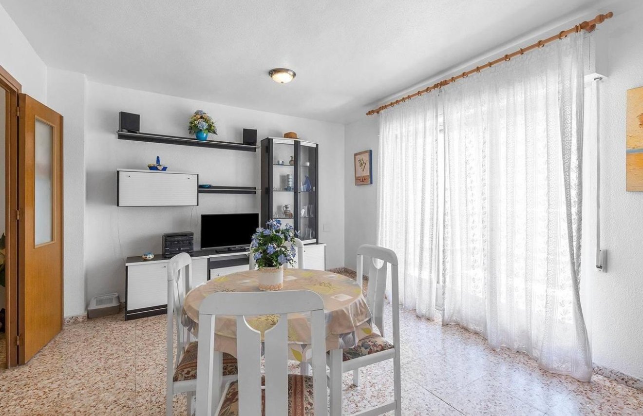 Resale - Apartamento - Torrevieja - torrevieja