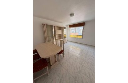 Revente - Apartamento - Torrevieja - Estacion de autobuses