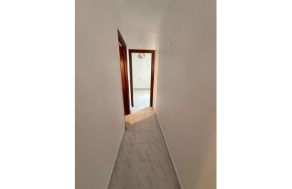 Revente - Apartamento - Torrevieja - Estacion de autobuses