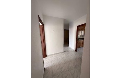 Revente - Apartamento - Torrevieja - Estacion de autobuses