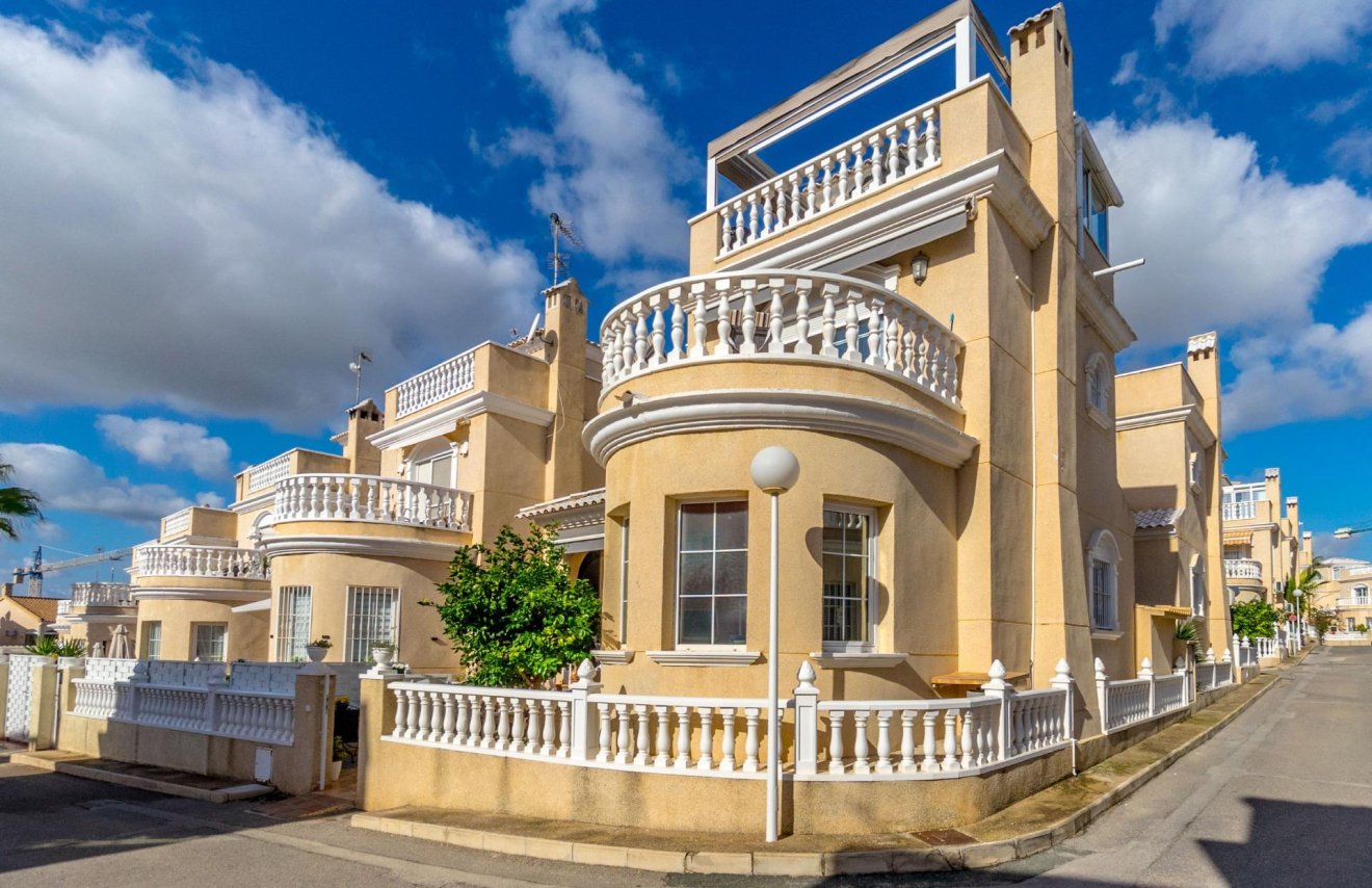 Reventa - Casa Tipo Dúplex - Orihuela Costa - Los Altos