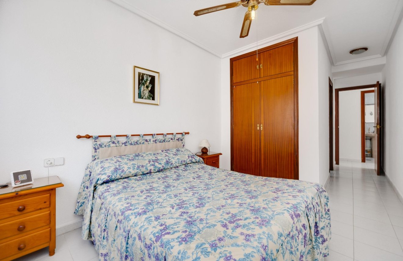 Reventa - Apartamento - Torrevieja - Las Piscinas Naturales