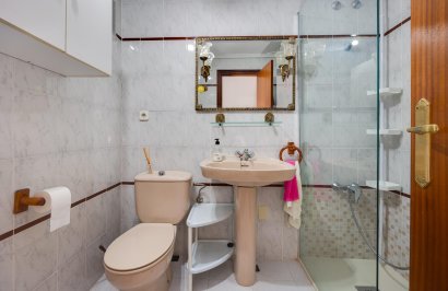 Reventa - Apartamento - Torrevieja - Las Piscinas Naturales