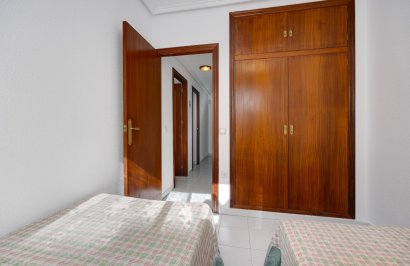 Reventa - Apartamento - Torrevieja - Las Piscinas Naturales