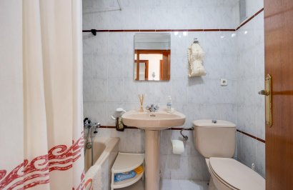 Reventa - Apartamento - Torrevieja - Las Piscinas Naturales