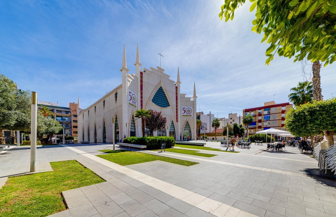 Reventa - Apartamento - Torrevieja - Las Piscinas Naturales