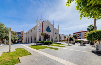 Reventa - Apartamento - Torrevieja - Las Piscinas Naturales