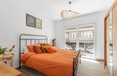 Revente - Casa Tipo Dúplex - Torrevieja - torrevieja