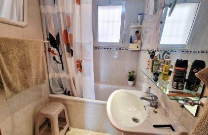 Resale - Piso - Torrevieja - Centro