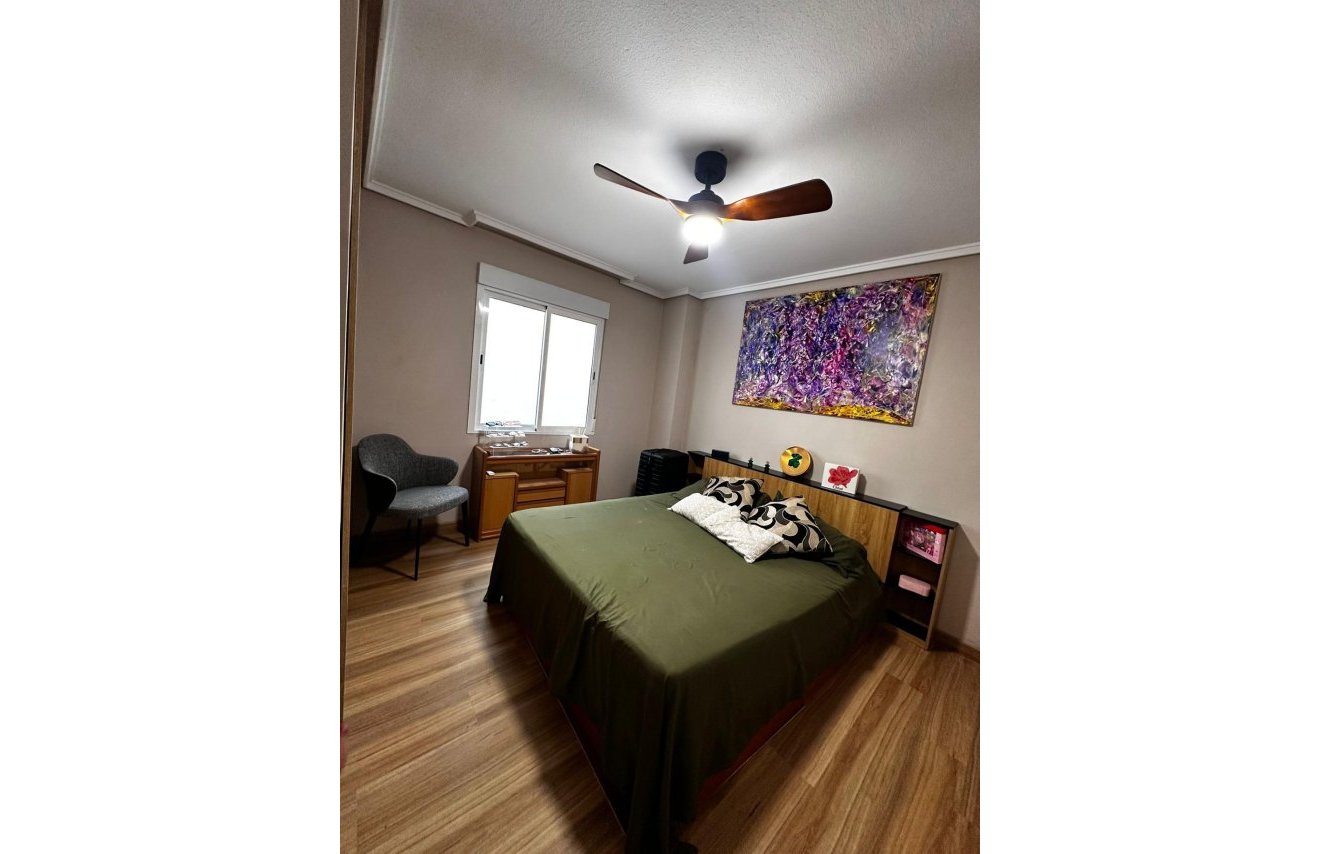 Reventa - Apartamento - Torrevieja - Acequion