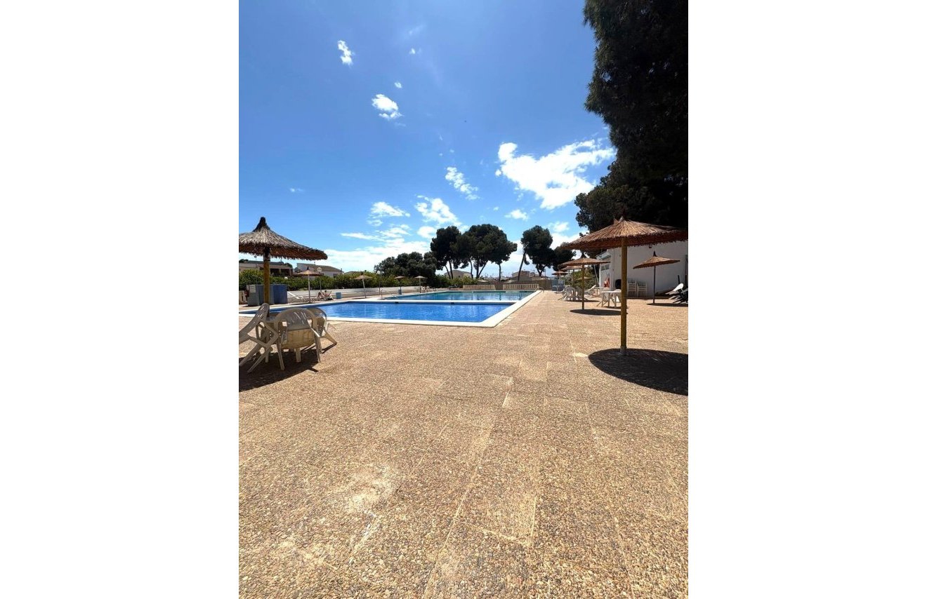 Revente - Casa Tipo Dúplex - Torrevieja - El limonar