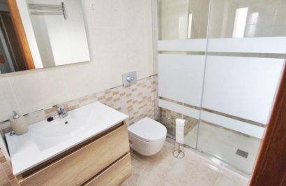 Alquiler a largo plazo - Apartamento - Guardamar del Segura - Pueblo