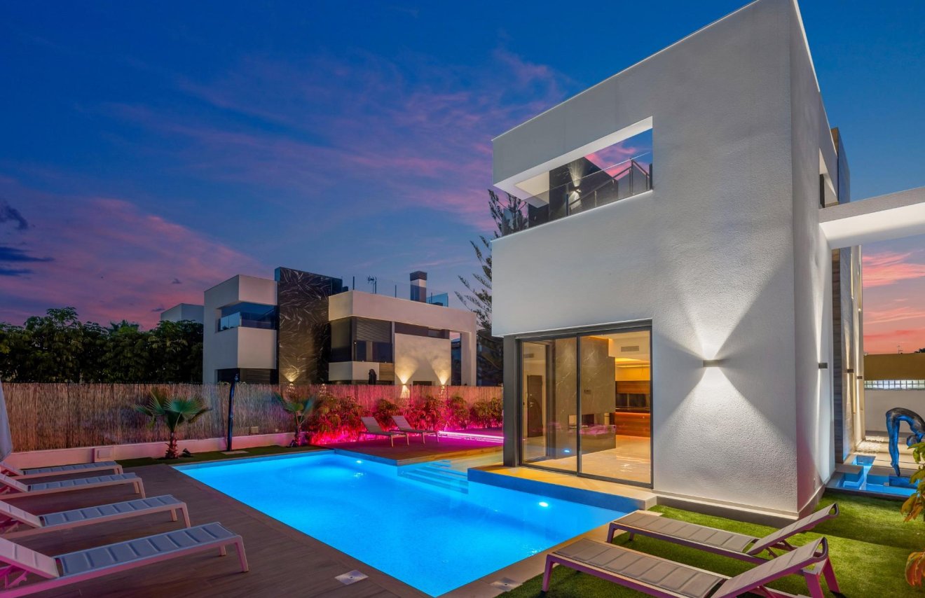 Reventa - Villa - Torrevieja - Torreta florida