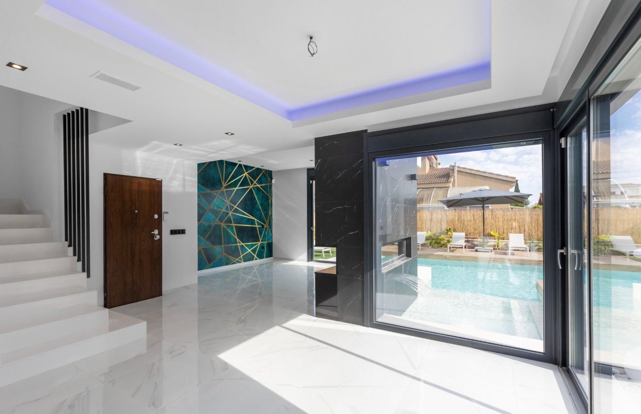 Reventa - Villa - Torrevieja - Torreta florida