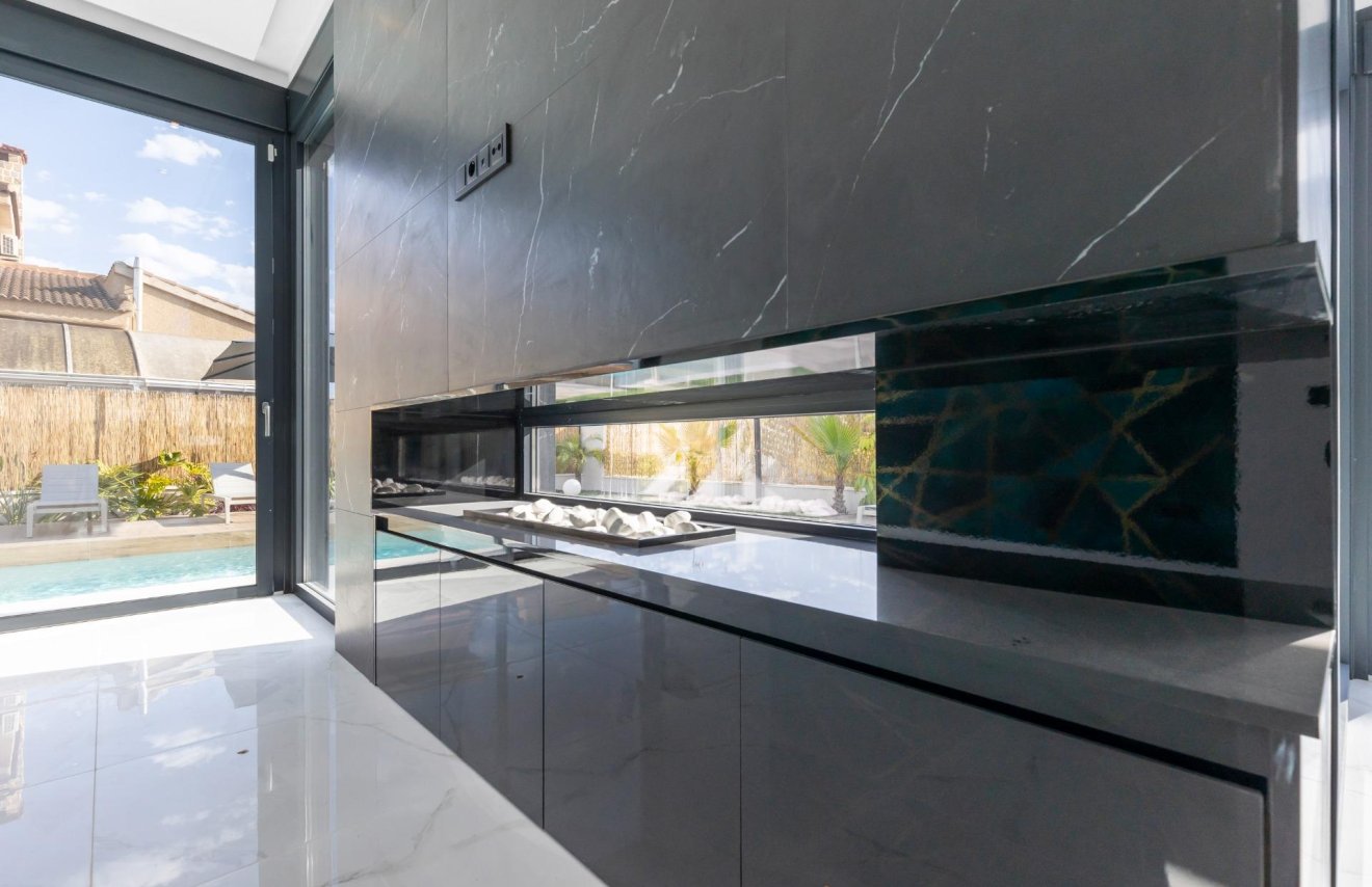 Reventa - Villa - Torrevieja - Torreta florida