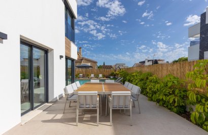 Reventa - Villa - Torrevieja - Torreta florida