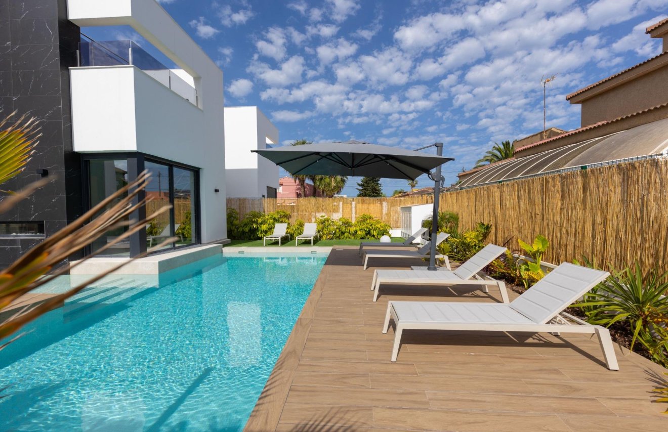 Reventa - Villa - Torrevieja - Torreta florida