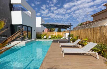 Reventa - Villa - Torrevieja - Torreta florida