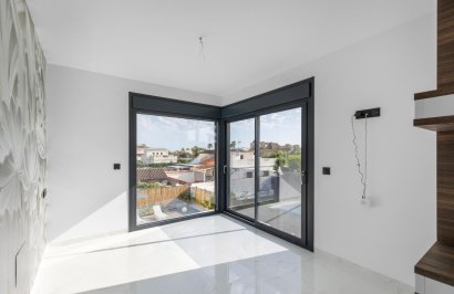 Reventa - Villa - Torrevieja - Torreta florida