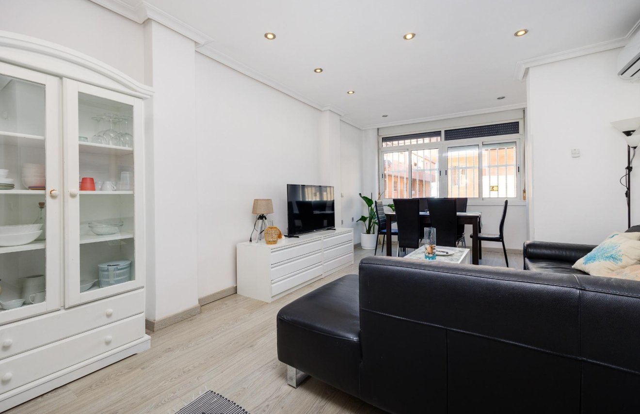 Reventa - Apartamento - Torrevieja - Playa de los Locos