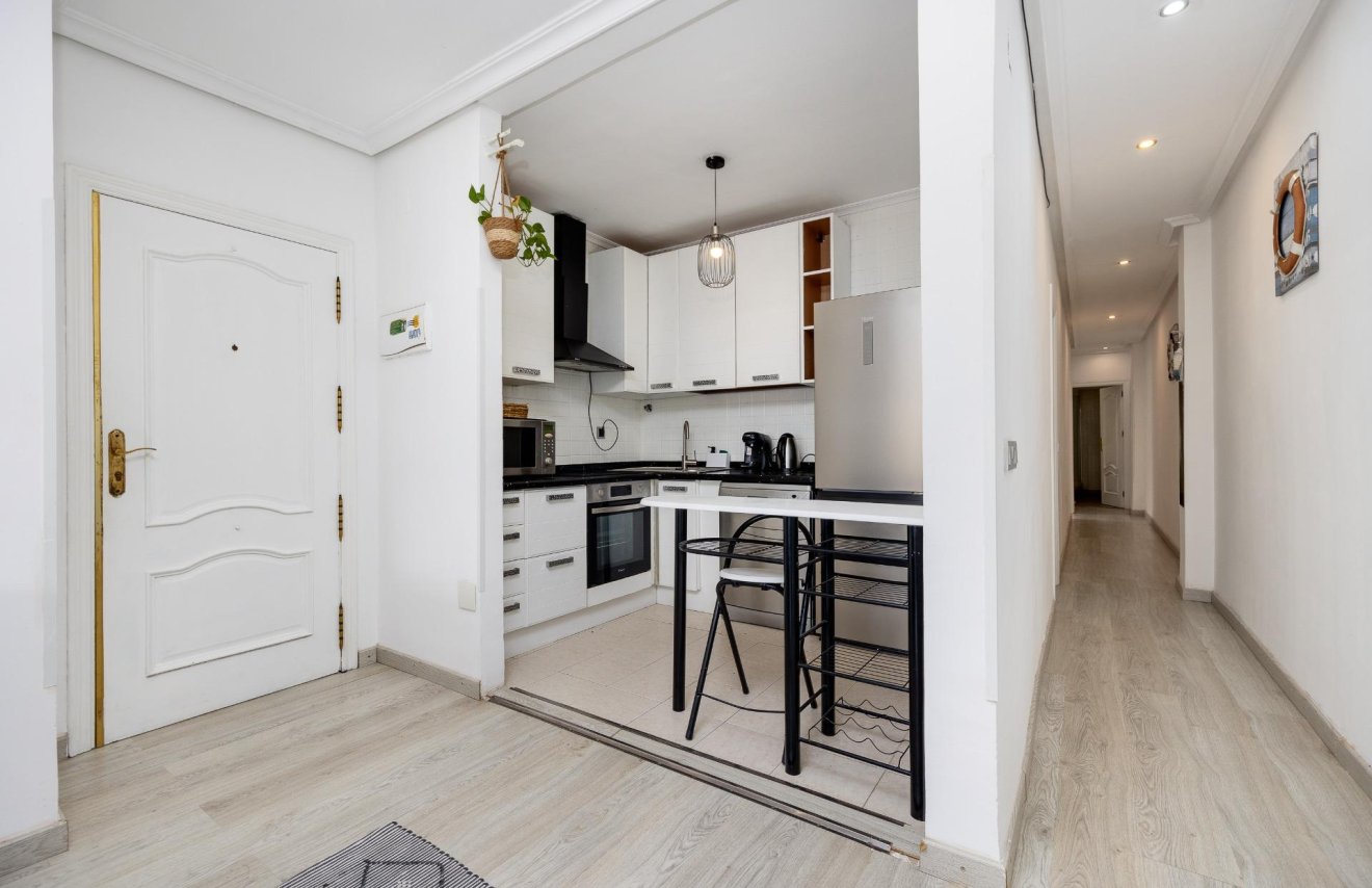 Reventa - Apartamento - Torrevieja - Playa de los Locos