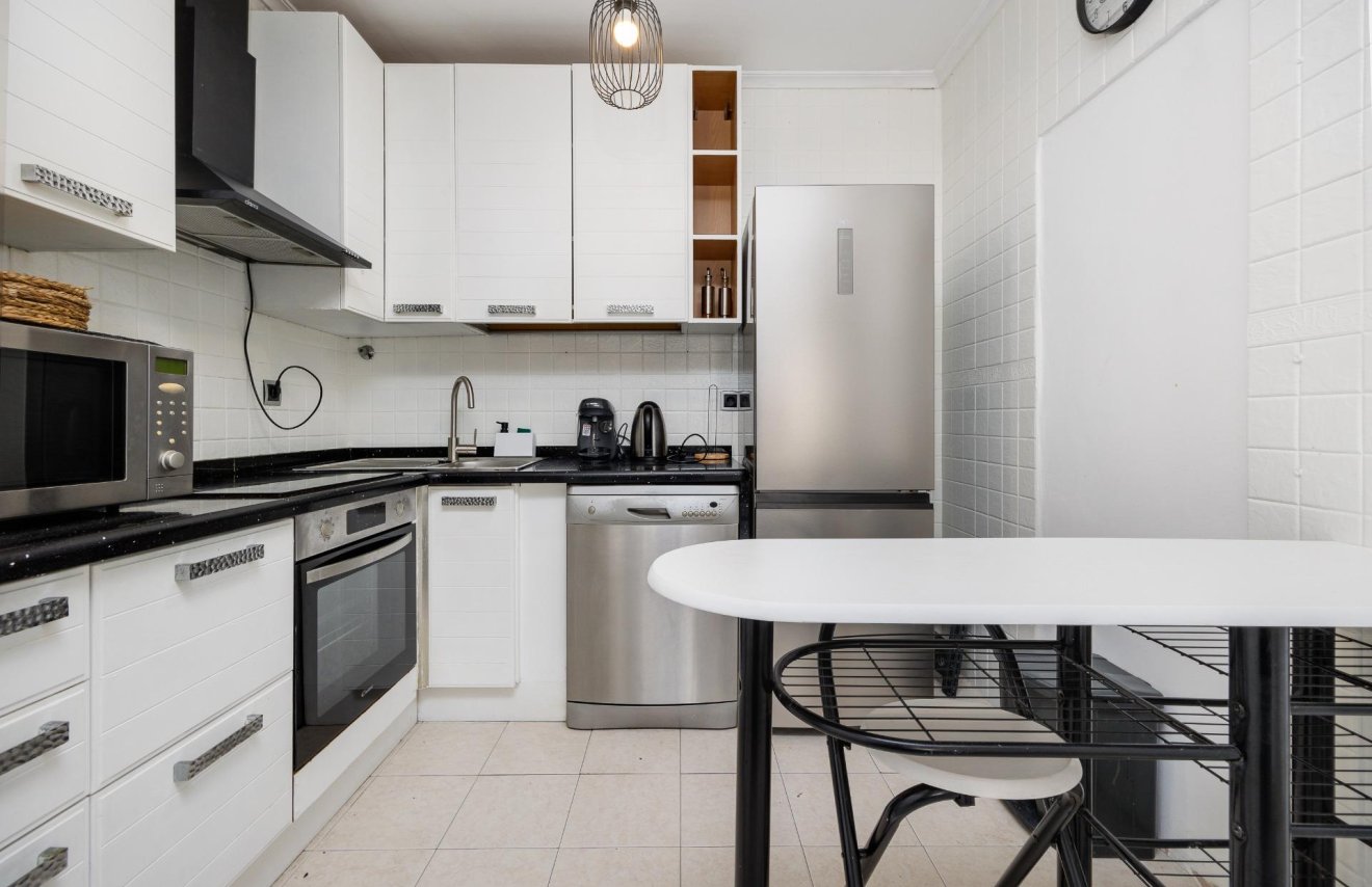 Reventa - Apartamento - Torrevieja - Playa de los Locos