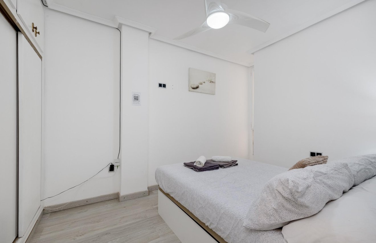 Reventa - Apartamento - Torrevieja - Playa de los Locos