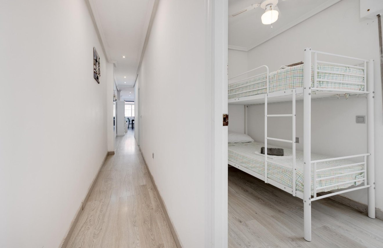 Reventa - Apartamento - Torrevieja - Playa de los Locos