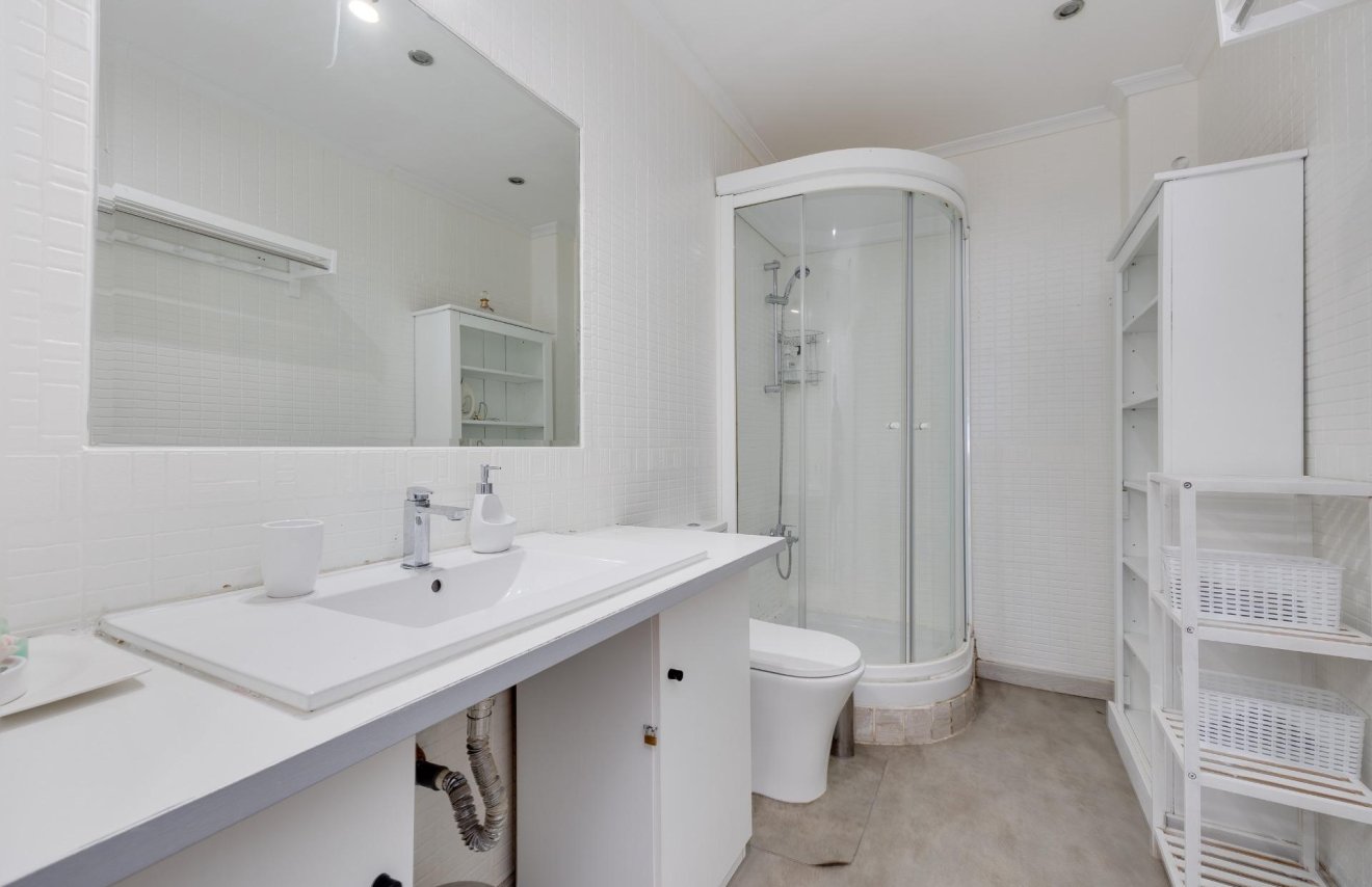 Reventa - Apartamento - Torrevieja - Playa de los Locos