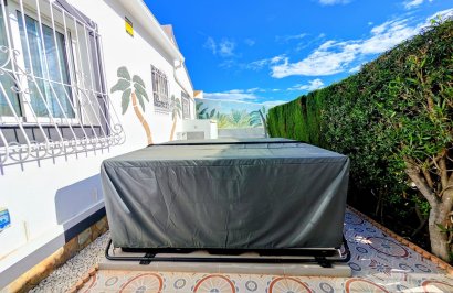 Reventa - Chalet - Orihuela Costa - La Florida