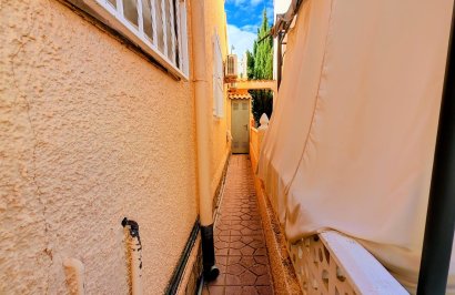 Reventa - Chalet - Orihuela Costa - La Florida