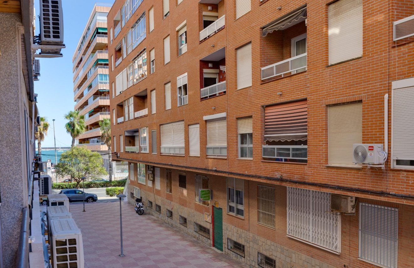 Revente - Apartamento - Torrevieja - Acequion