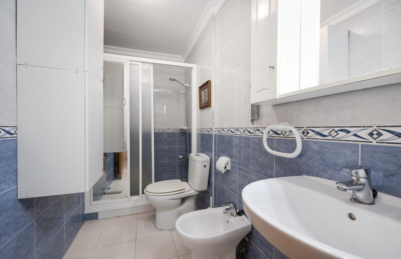 Revente - Apartamento - Torrevieja - Playa de los Locos