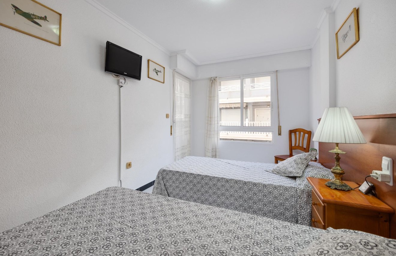 Revente - Apartamento - Torrevieja - Playa de los Locos