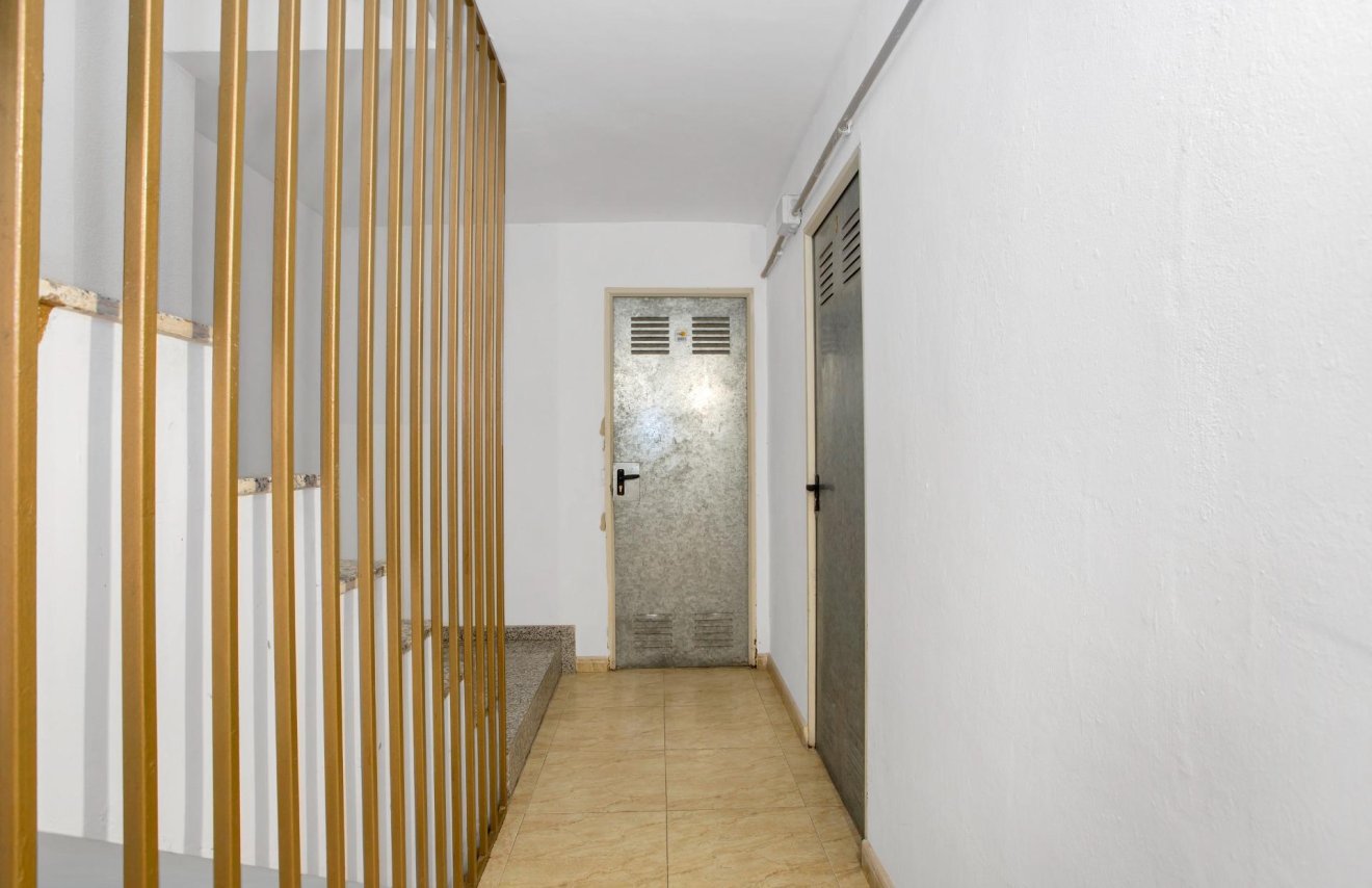 Revente - Apartamento - Torrevieja - Playa de los Locos