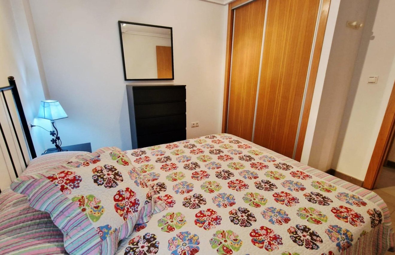 Revente - Apartamento - Torrevieja - Centro