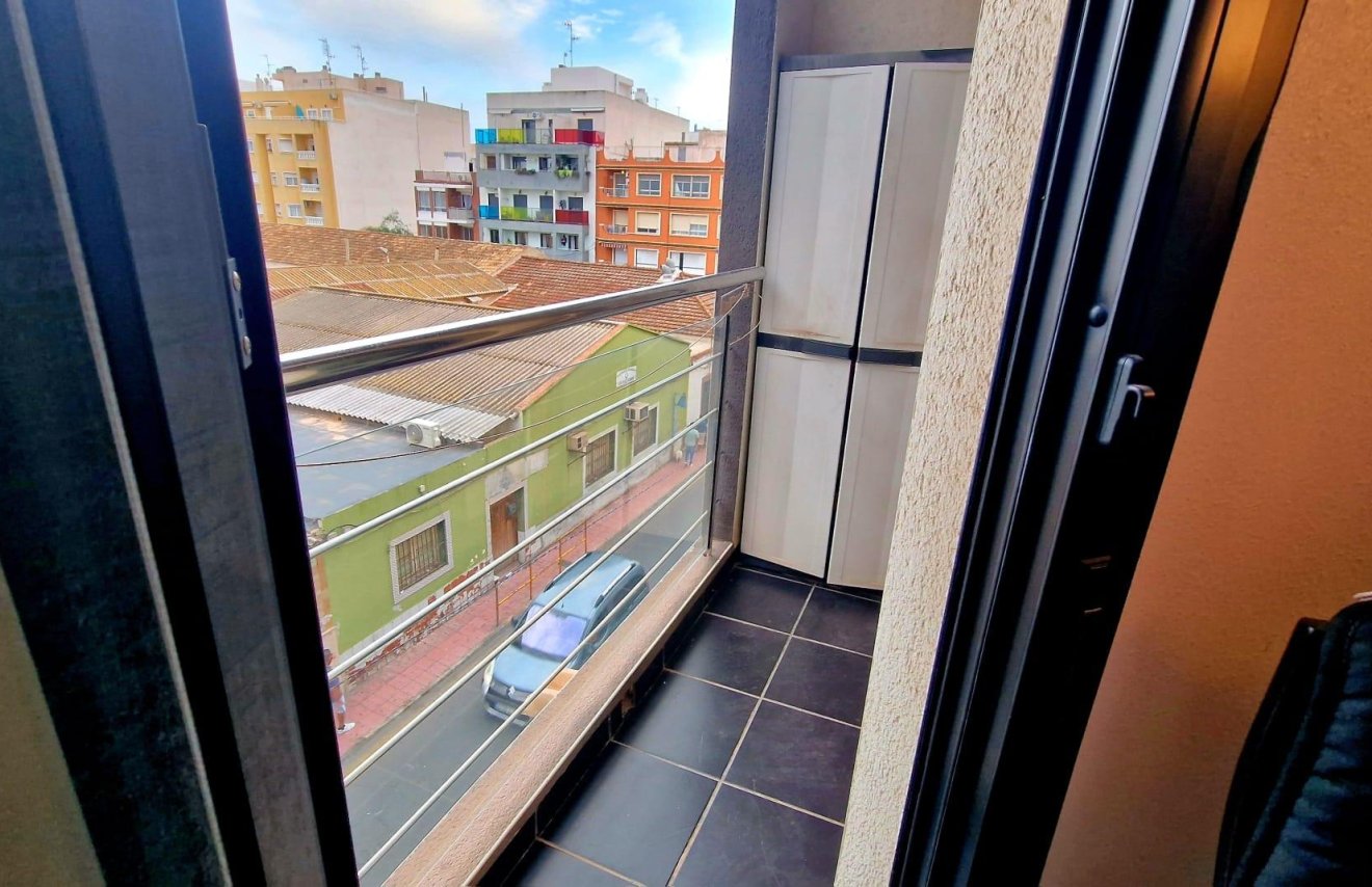 Revente - Apartamento - Torrevieja - Centro