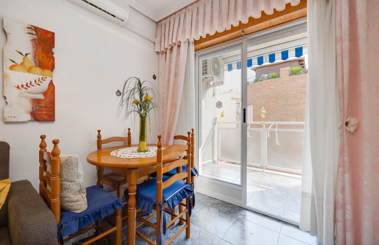 Reventa - Apartamento - Torrevieja - Playa del Cura