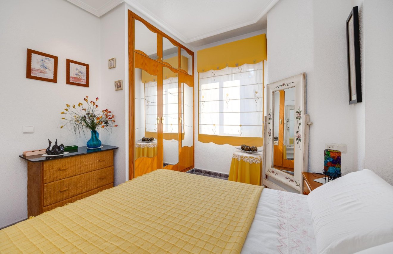 Reventa - Apartamento - Torrevieja - Playa del Cura