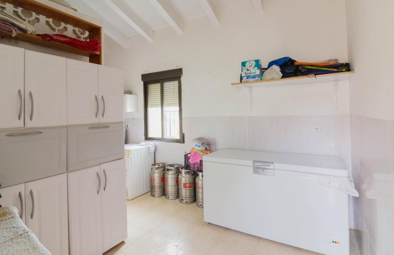 Reventa - Chalet - Redován - BARRIO LOS BENITOS