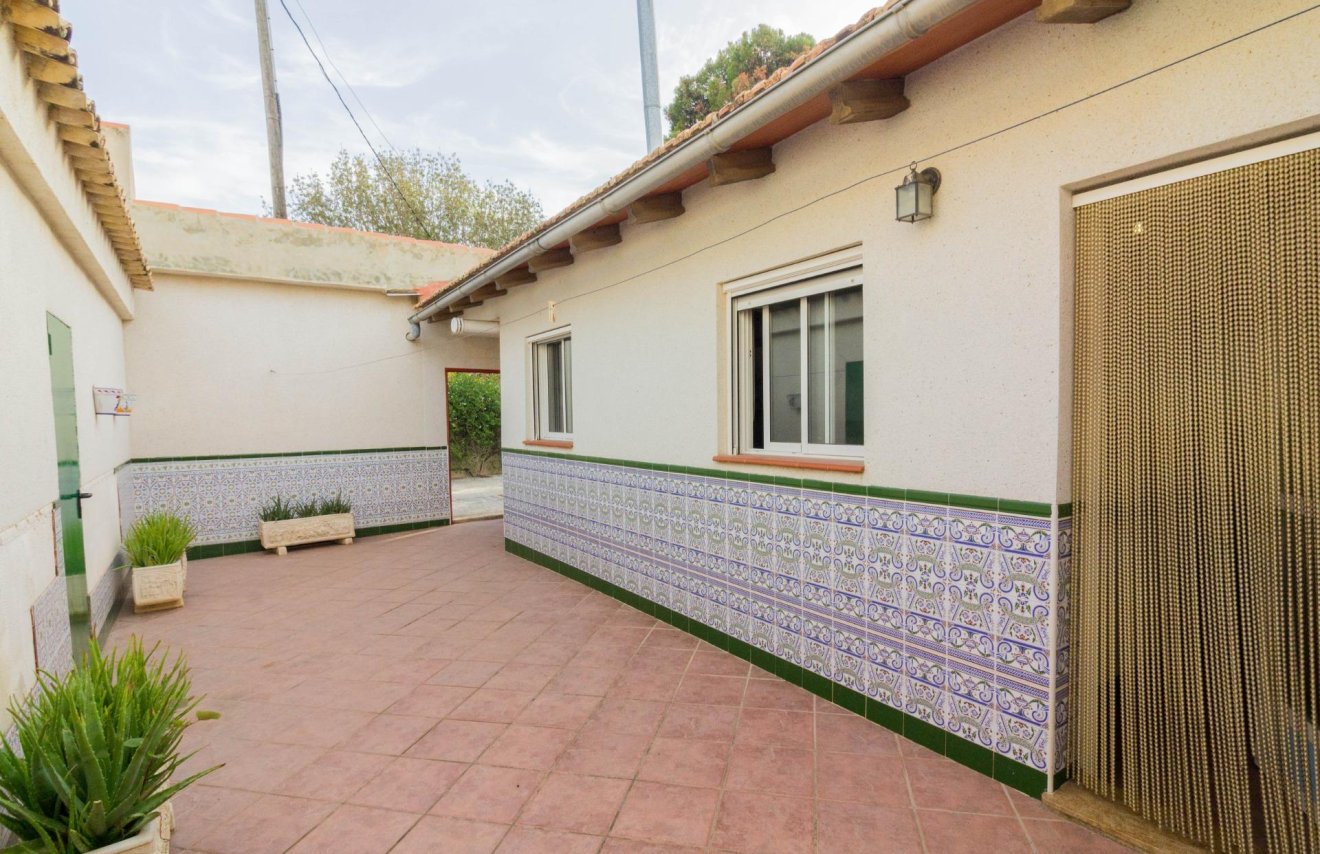 Reventa - Chalet - Redován - BARRIO LOS BENITOS