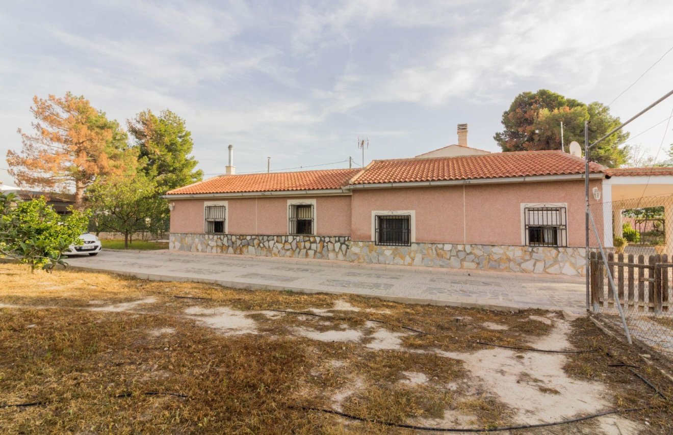 Reventa - Chalet - Redován - BARRIO LOS BENITOS
