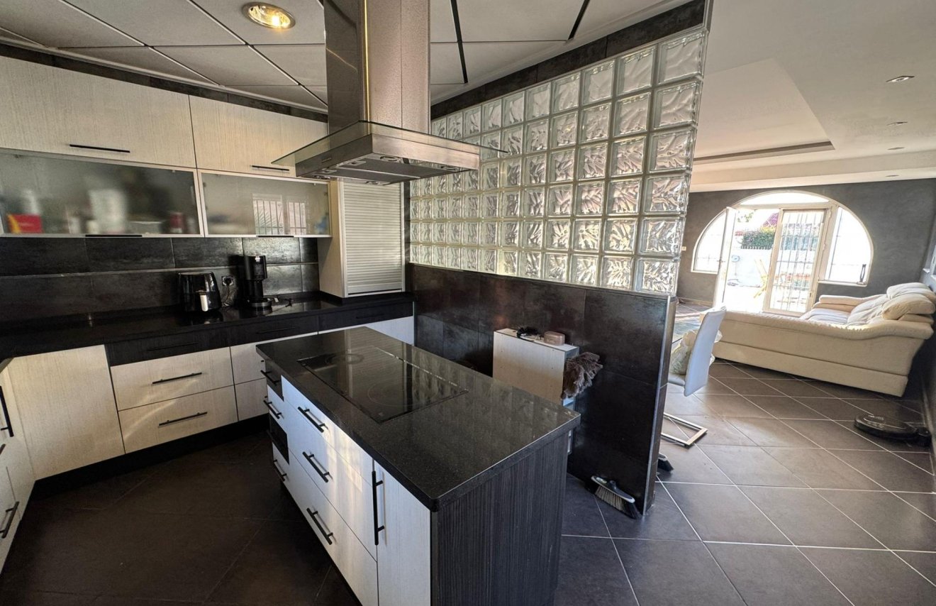 Reventa - Chalet - Torrevieja - San luis