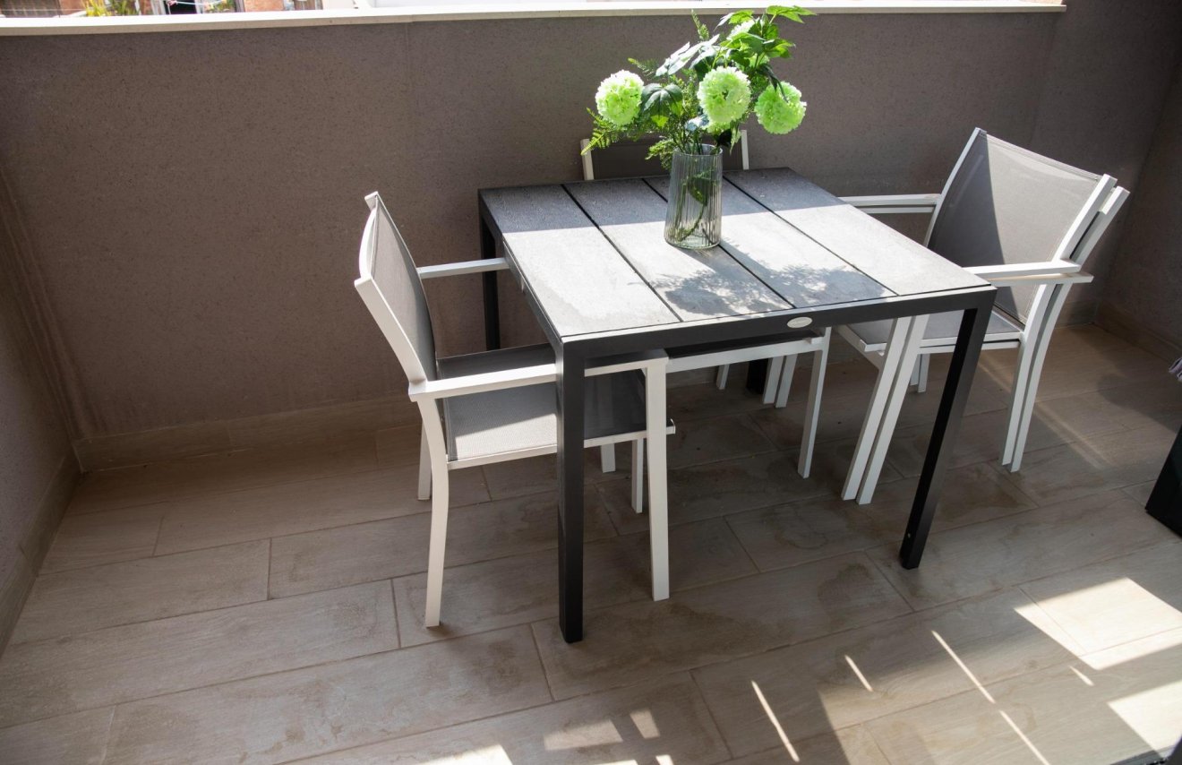 Revente - Apartamento - Torrevieja - Centro