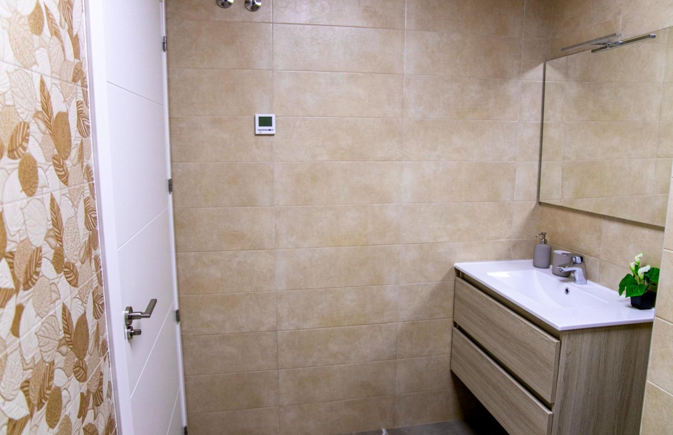 Revente - Apartamento - Torrevieja - Centro