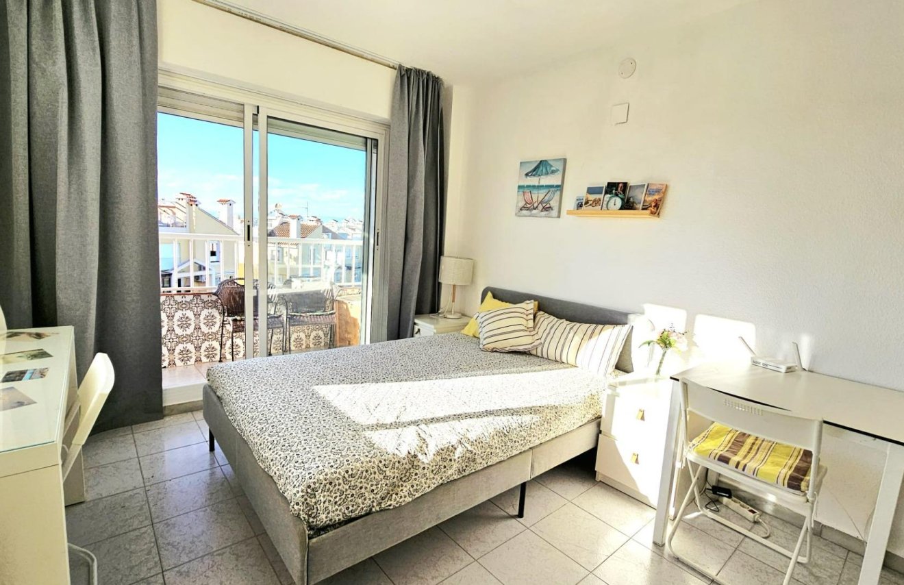 Reventa - Estudio - Torrevieja - Torreblanca