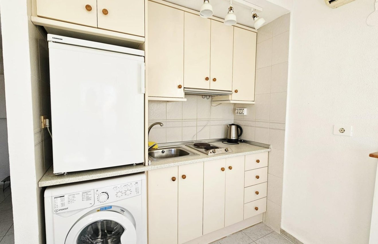 Reventa - Estudio - Torrevieja - Torreblanca